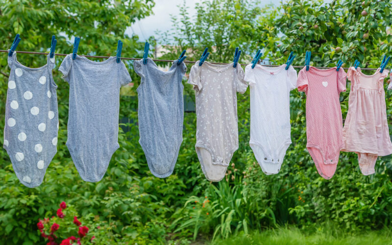 Diseños atractivos y seguros en ropa para bebés en Panamá